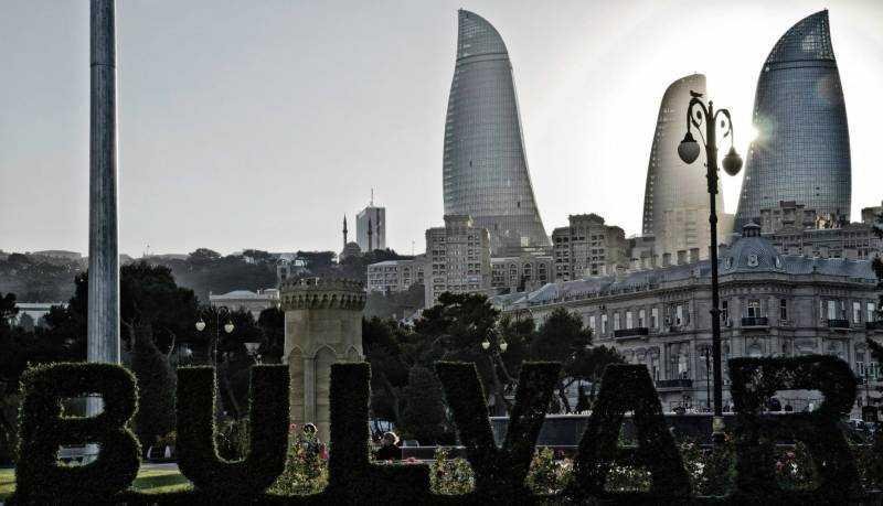 A Kaszpi Dubai és Azerbajdzsán legszebb tájai