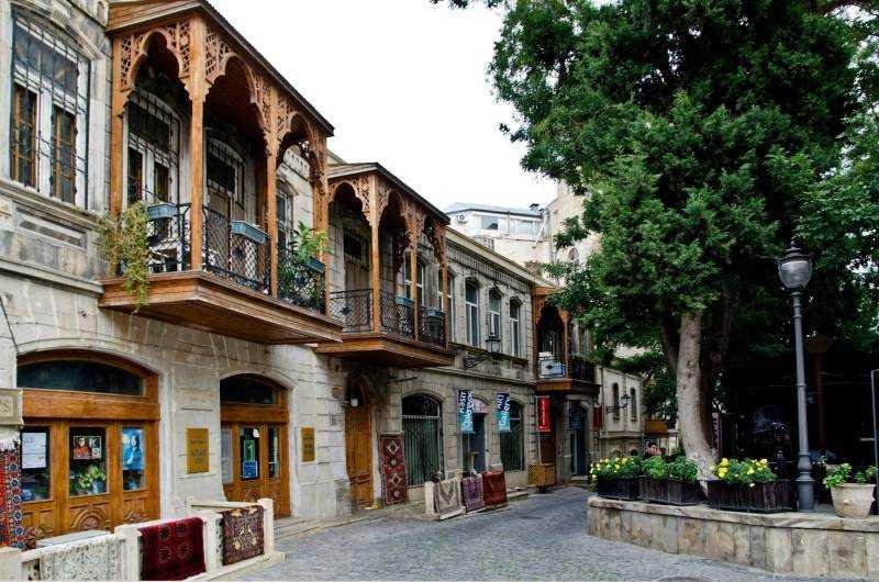 A Kaszpi Dubai és Azerbajdzsán legszebb tájai