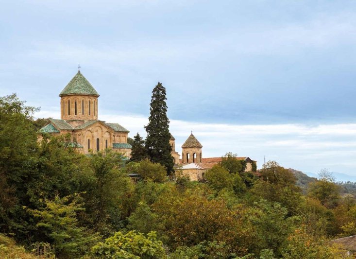 Grúzia hegyei, üdüléssel Batumiban