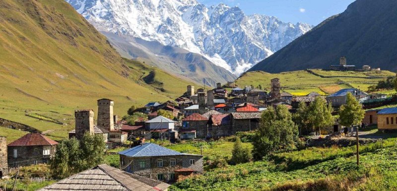 Grúzia hegyei, üdüléssel Batumiban