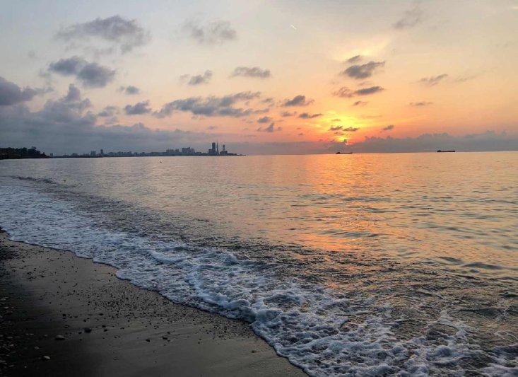 Grúzia hegyei, üdüléssel Batumiban