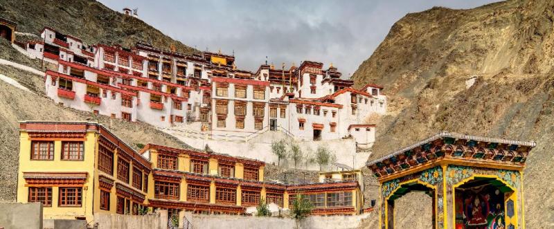 Indus-völgyi kolostoroktól, Kőrösi Csoma Sándor szobájáig