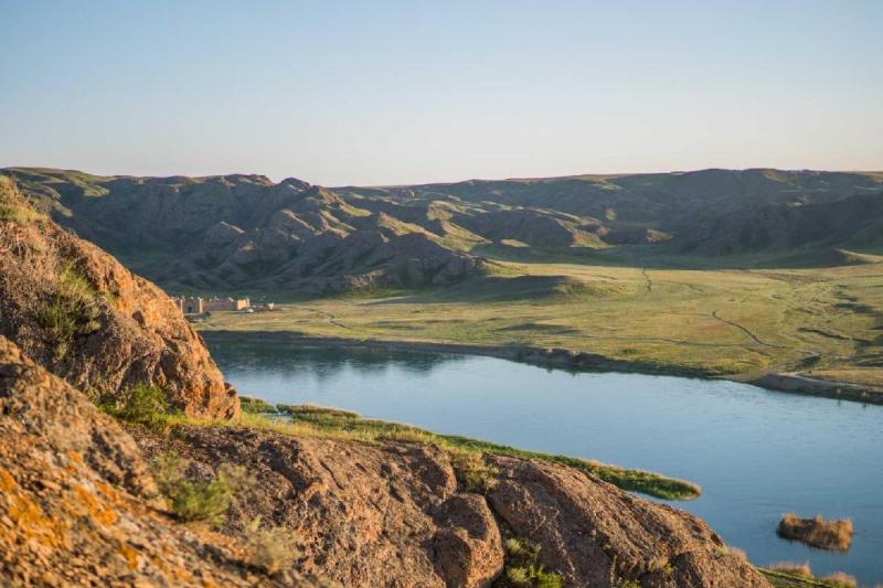 Kazahsztán utazás és Kirgizisztán szállás