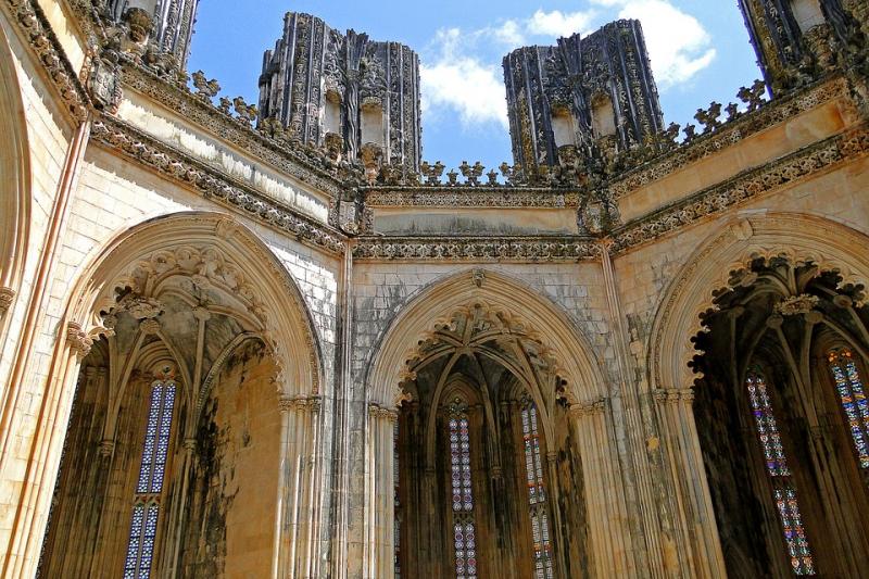 Közép-Portugália Kincsei Lisszaboni Városnézéssel körutazás