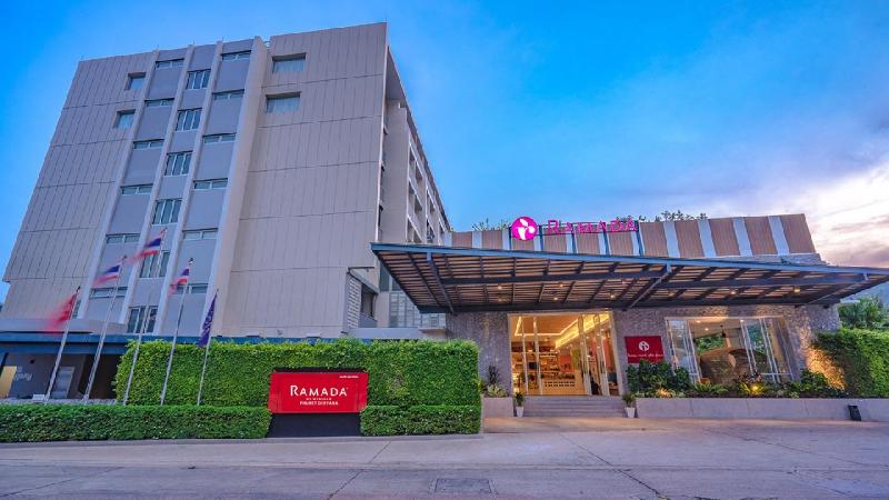 Phuket utazás Ramada By Wyndham Phuket Deevana Patong