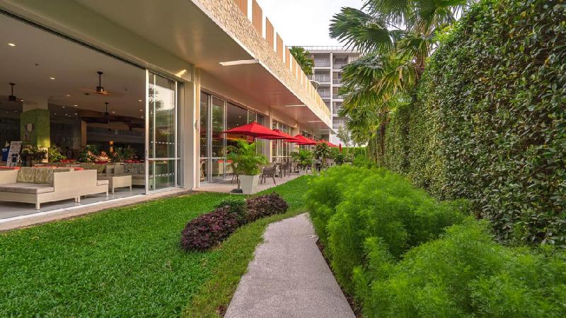 Phuket utazás Ramada By Wyndham Phuket Deevana Patong