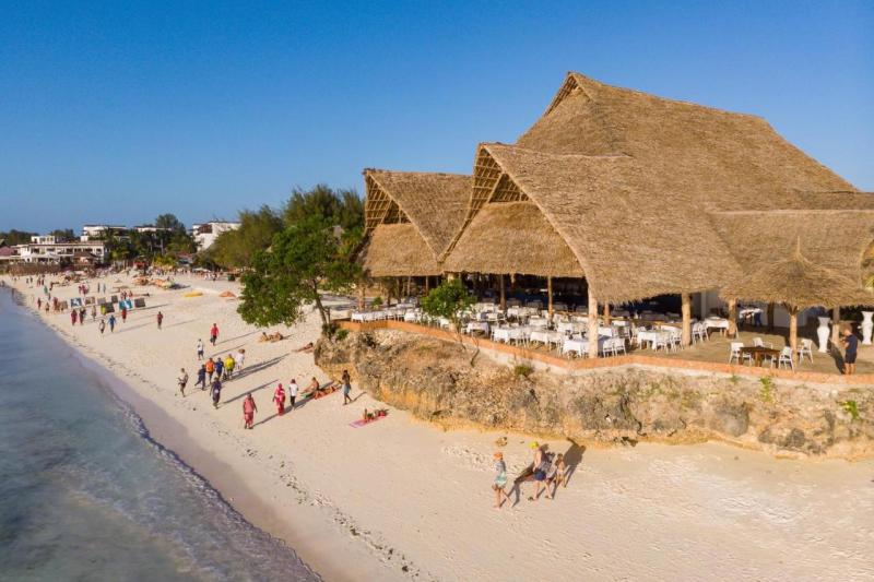 Zanzibár utazás Hotel Sandies Baobab Beach Resort