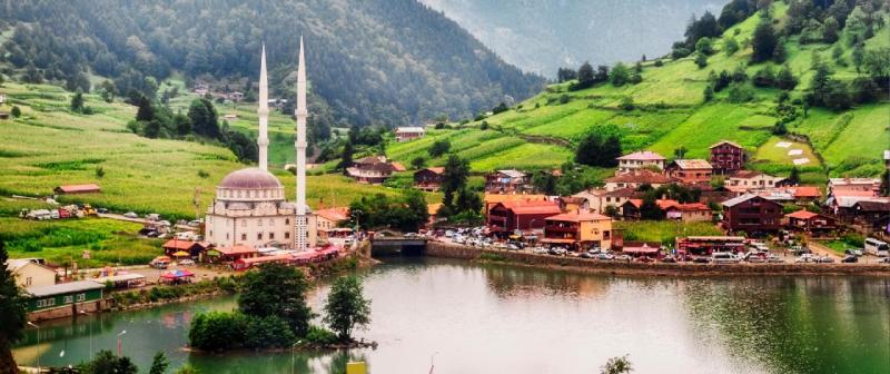 A smaragdzöld fekete-tengeri partvidéktől Noé bárkájáig