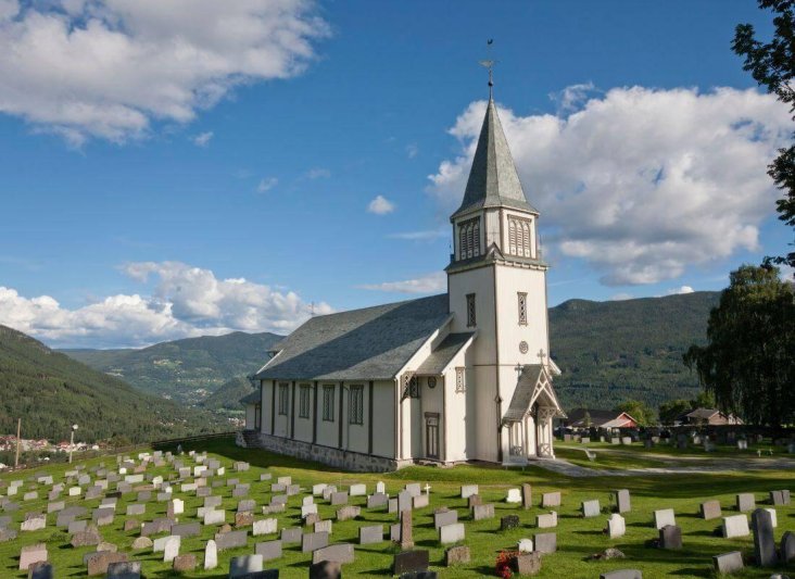 Norvég körutazások Norvég fjordok: tájak és trollok