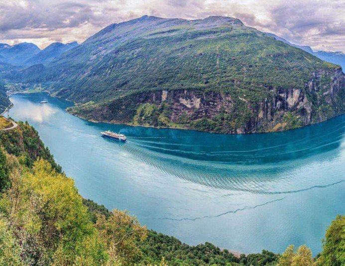 Norvég körutazások Norvég fjordok: tájak és trollok