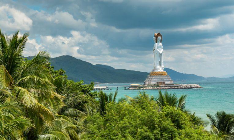 Hongkong-Makaó, Hainan szilveszterkor