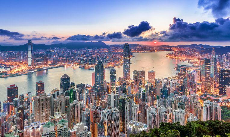 Hongkong-Makaó, Hainan szilveszterkor