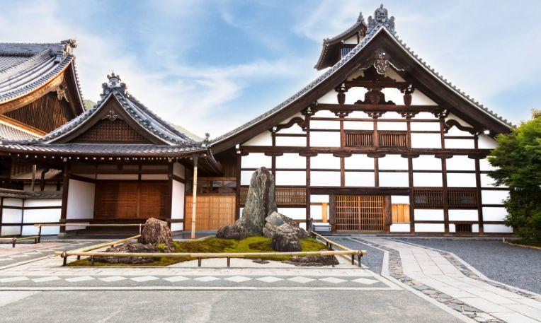 Japán a cseresznyevirágzás idején