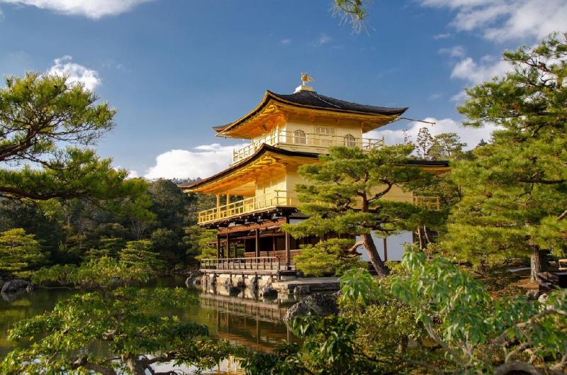 Japán a cseresznyevirágzás idején