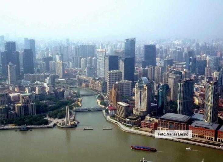 Peking-Shanghai a puskagolyó expresszel