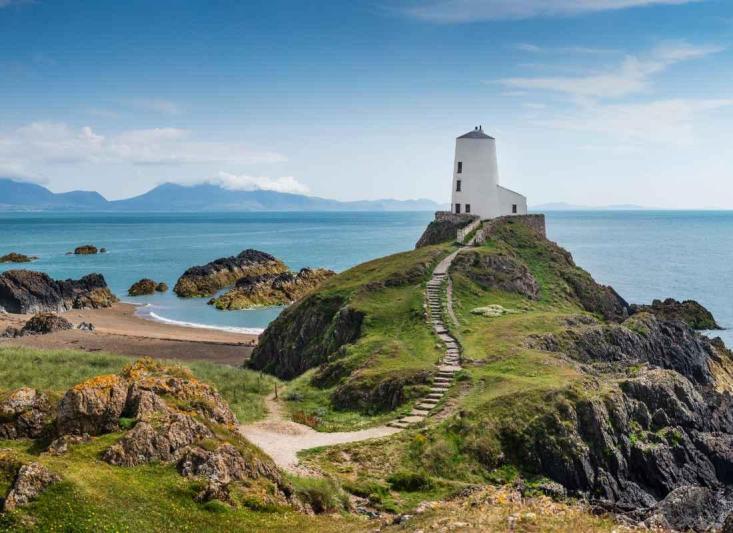 Wales, a Kelta-tenger meseországa