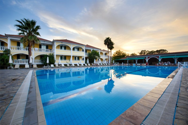 Zakynthos Vassilikos utazás Hotel Zante Royal Resort