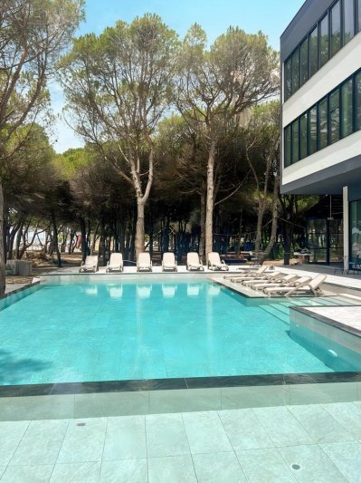 Durres utazás Alexander Resort