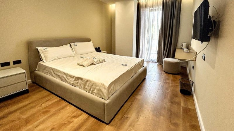 Durres utazás Alexander Resort