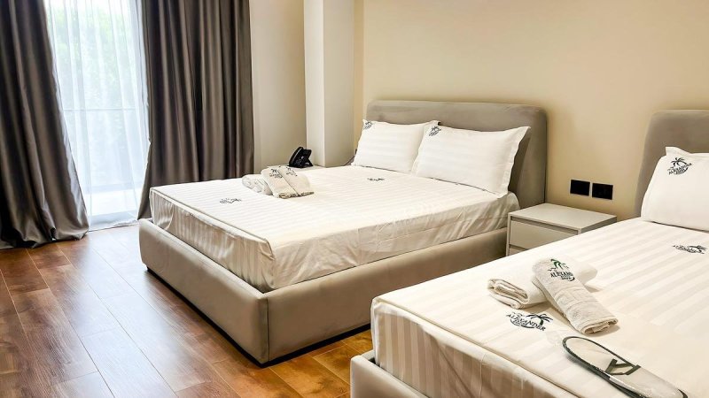 Durres utazás Alexander Resort