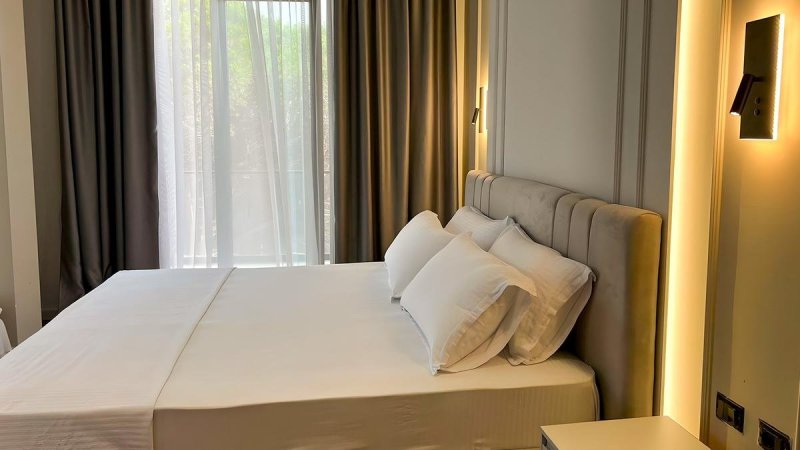 Durres utazás Alexander Resort