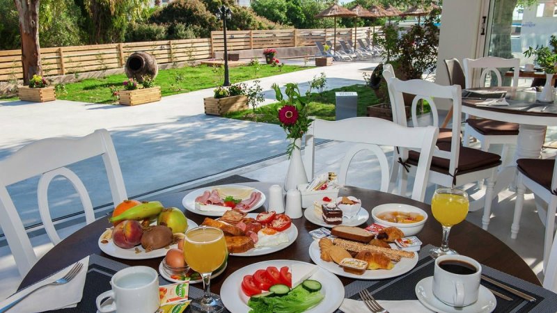 Korfu Sidari utazás Amour Holiday Resort