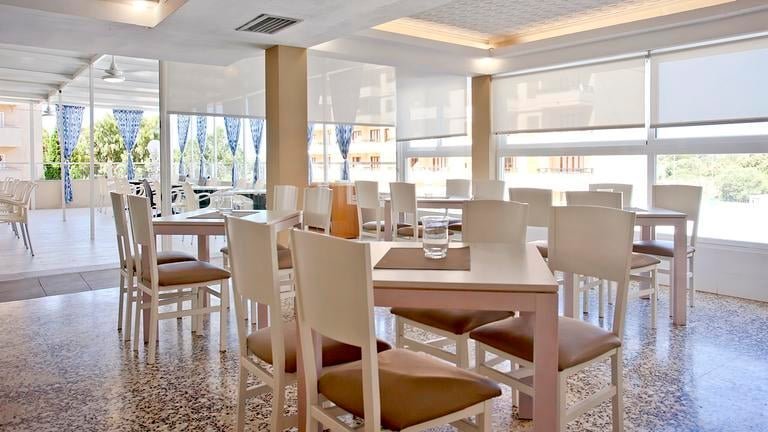 Mallorca utazás BJ Playamar