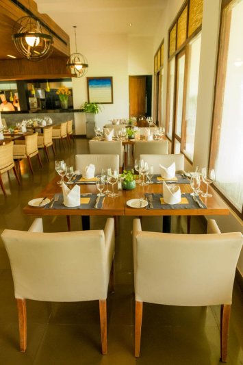 Sri Lanka utazás Blue Water Hotel & SPA