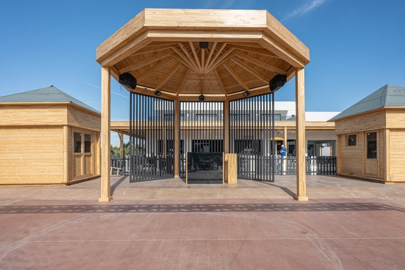 Zakynthos utazás Caretta Paradise Resort & Waterpark