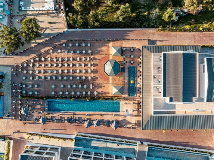 Zakynthos utazás Caretta Paradise Resort & Waterpark