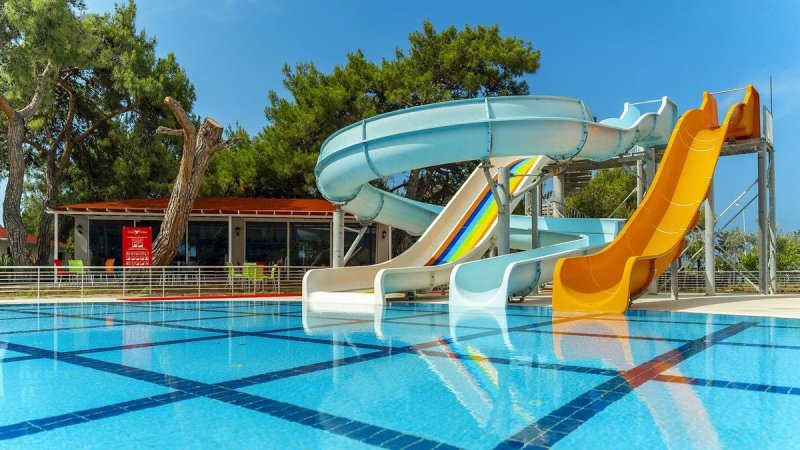 Casa Fora Beach Resort Side