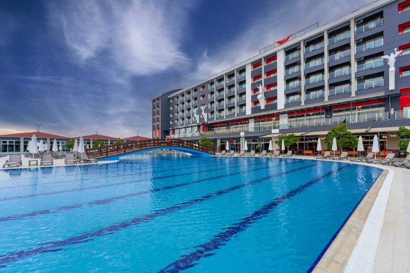 Casa Fora Beach Resort Side