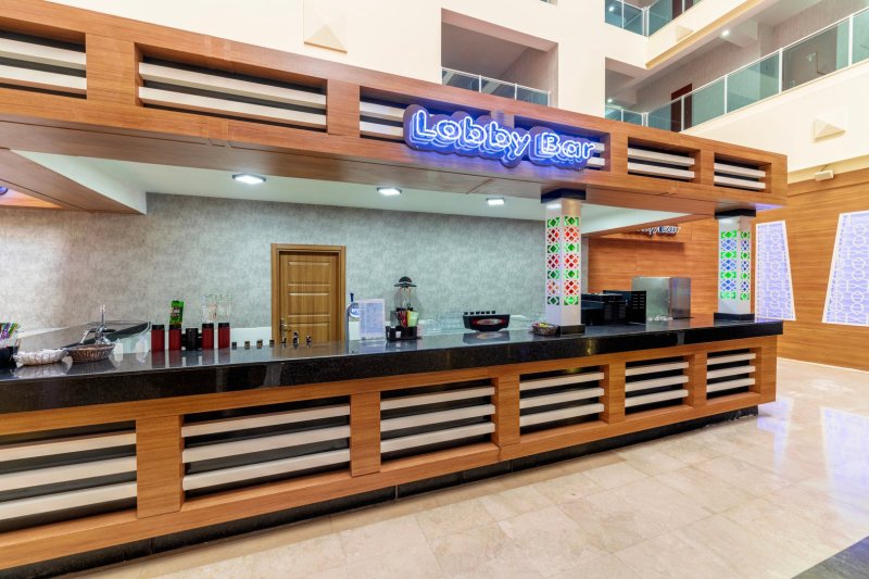 Casa Fora Beach Resort Side