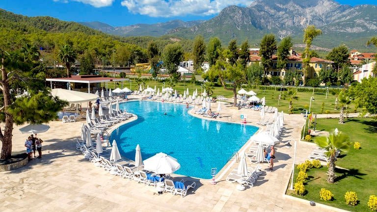 Kemer utazás Club Hotel Phaselis Rose