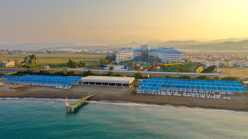 Crystal Admiral Resort Suites and Spa Side