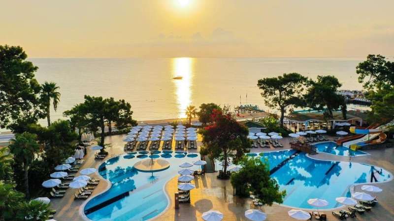 Crystal Aura Beach Resort and Spa Kemer