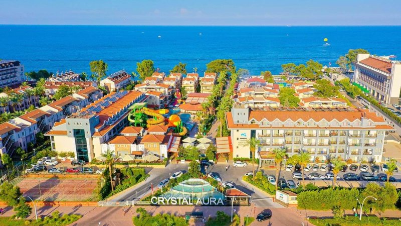 Kemer utazás Crystal Aura Beach Resort and Spa