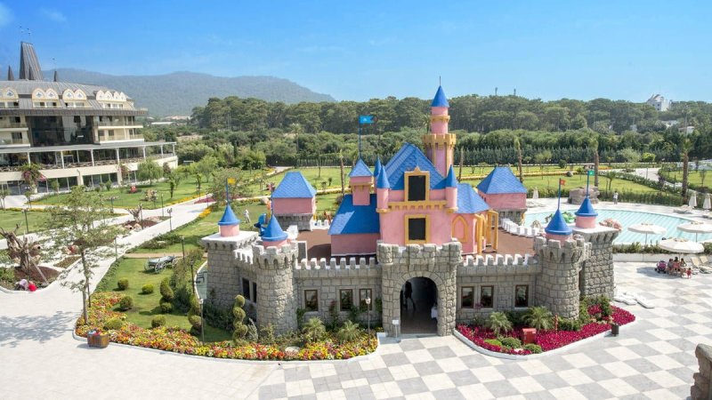 Kemer utazás Crystal Prestige Elite