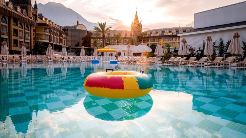 Kemer utazás Crystal Prestige Elite