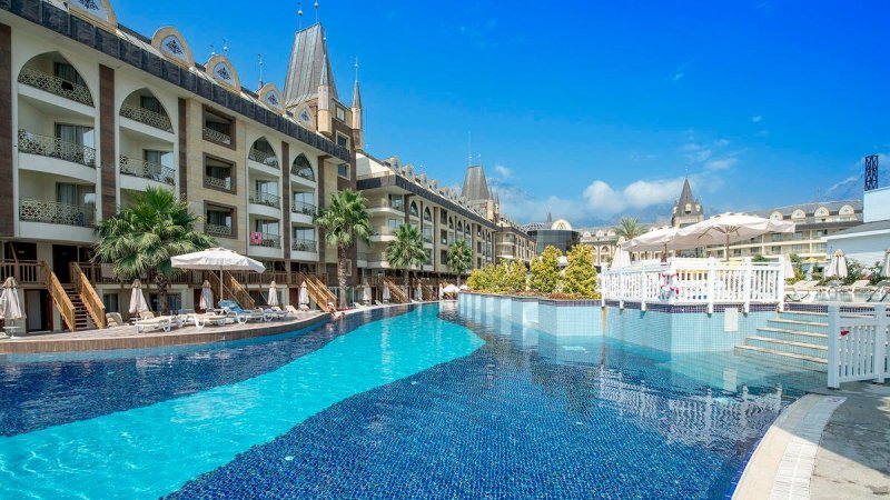 Kemer utazás Crystal Prestige Elite