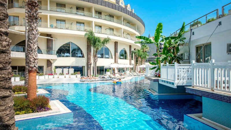 Kemer utazás Crystal Prestige Elite