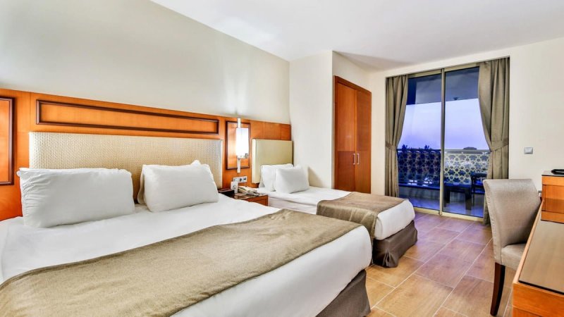 Kemer utazás Crystal Prestige Elite