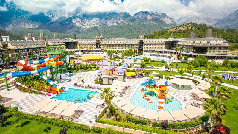 Kemer utazás Crystal Prestige Elite