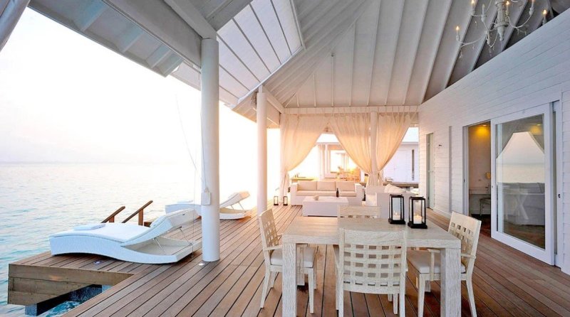 Maldív-szigetek utazás Diamonds Athuruga Island Resort