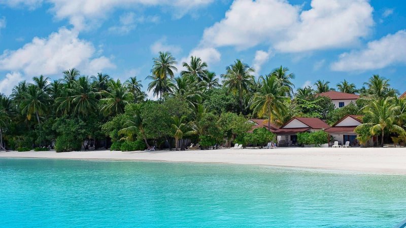 Maldív-szigetek utazás Diamonds Athuruga Island Resort