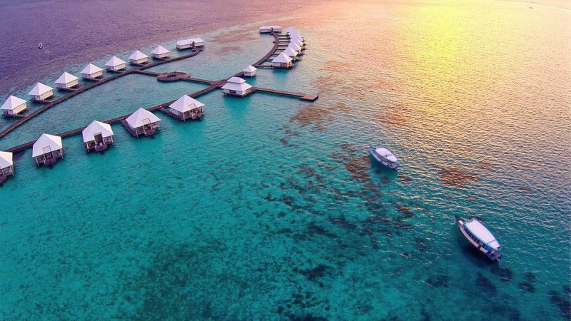 Maldív-szigetek utazás Diamonds Athuruga Island Resort