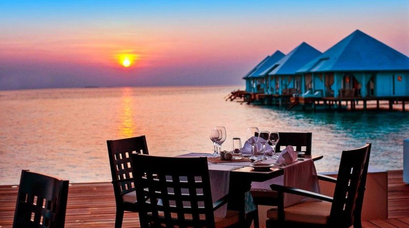 Maldív-szigetek utazás Diamonds Athuruga Island Resort