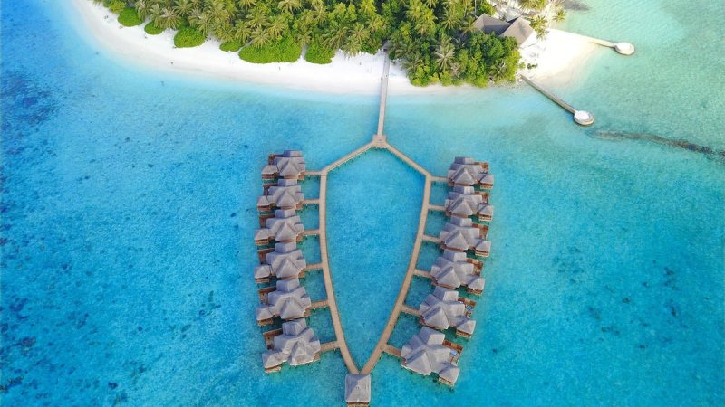 Maldív-szigetek utazás Fihalhohi Island Resort