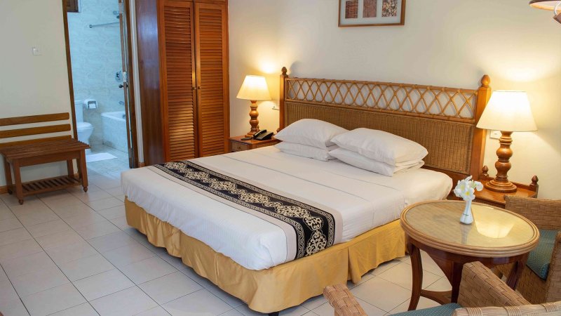 Maldív-szigetek utazás Fihalhohi Island Resort