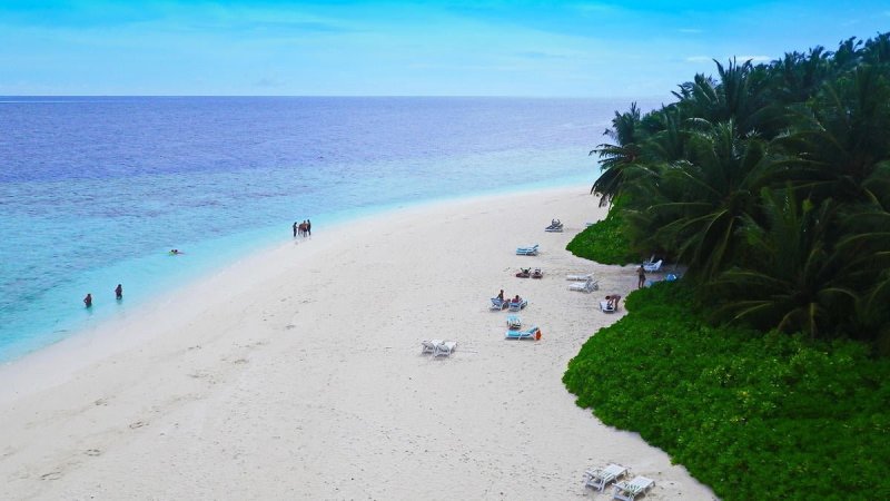 Maldív-szigetek utazás Fihalhohi Island Resort